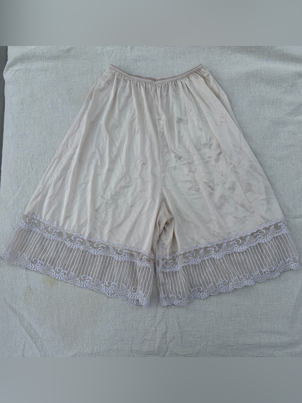 Vintage Cream Lace Bloomers, Coquette Victorian Slip Shorts